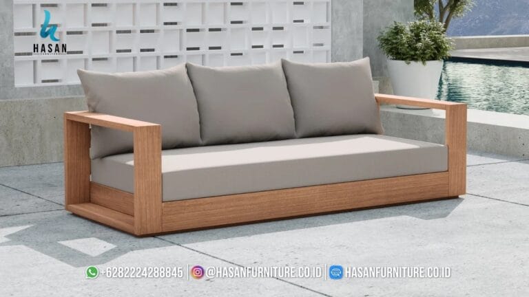 Hayman sofa 3 dudukan outdoor dari kayu jati solid dengan desain low-profile mewah untuk lounge kolam renang